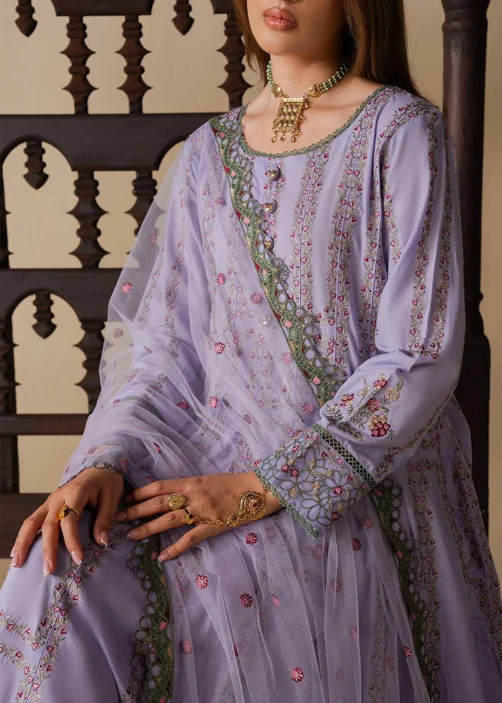 Zuhal | Zahia | Haseens
