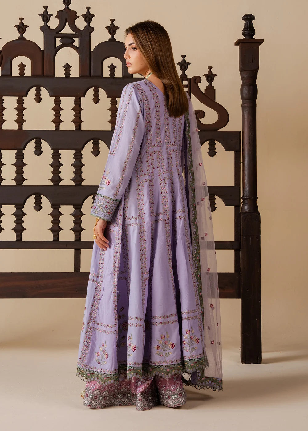 Zuhal | Zahia | Haseens