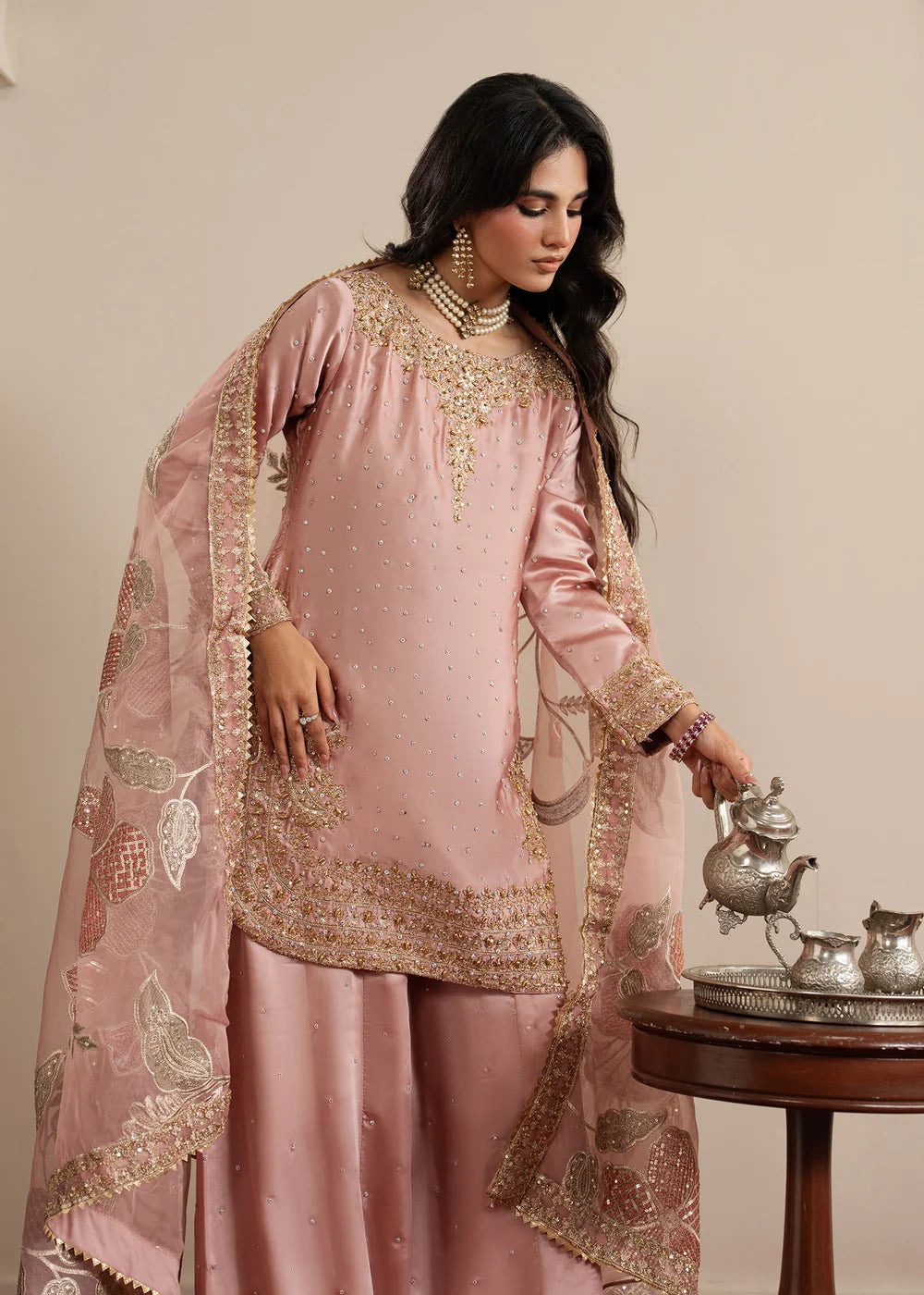 Munezza | New Arrivals | Haseens