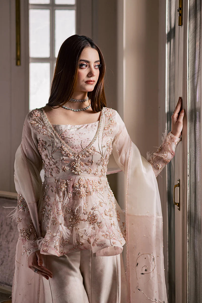 SOPHIE | The Season | Sarazara
