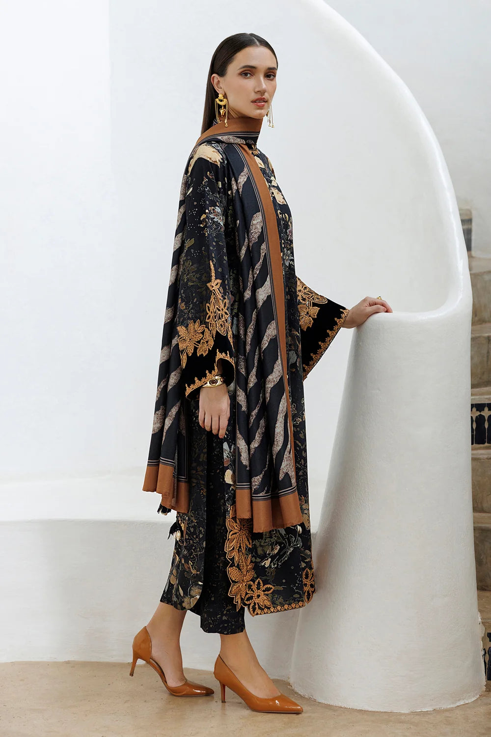 EWUF4588 | Unstitched | Baroque