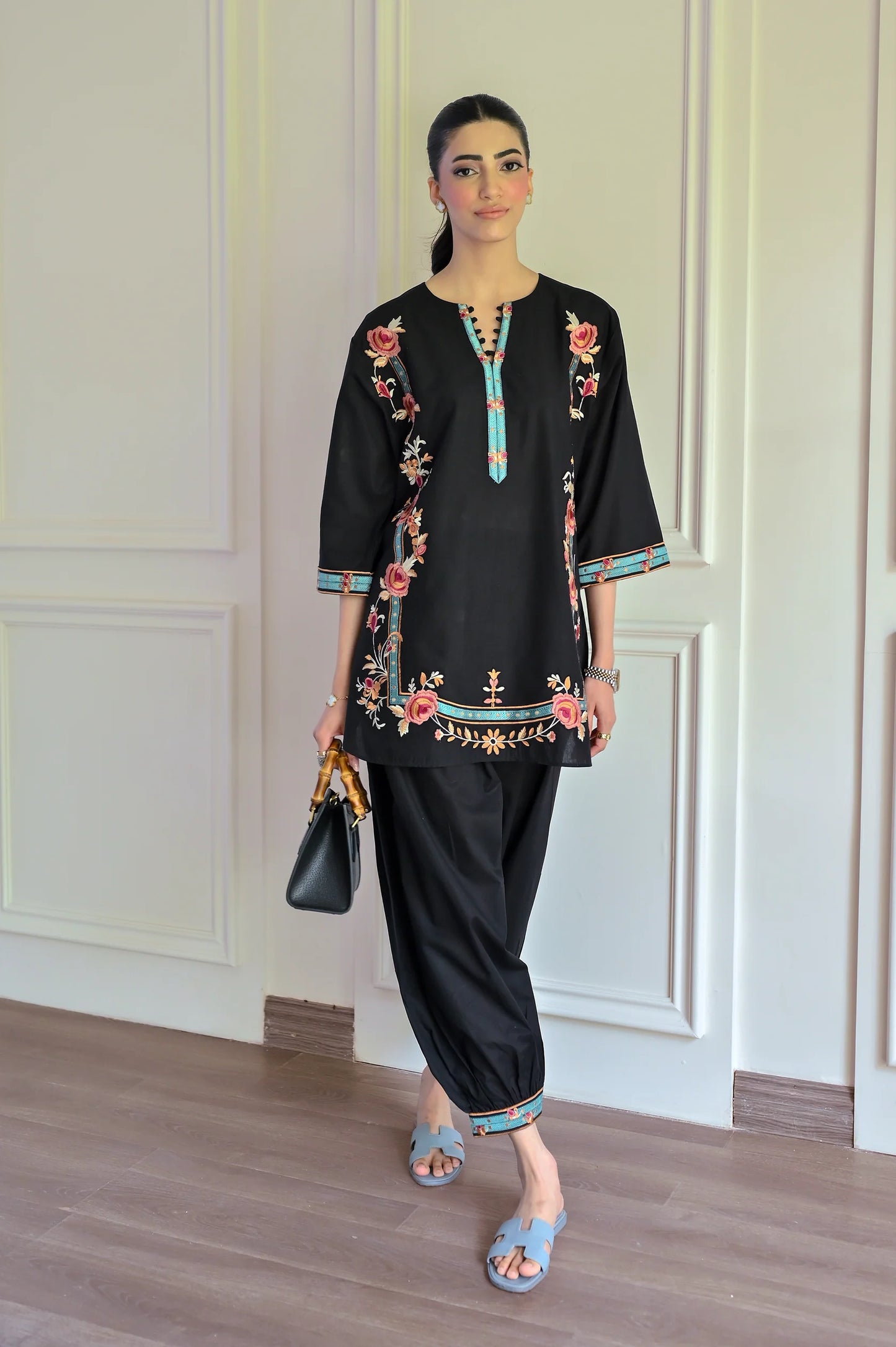 DARK SUMMER | Noir & Blanc | La Pret
