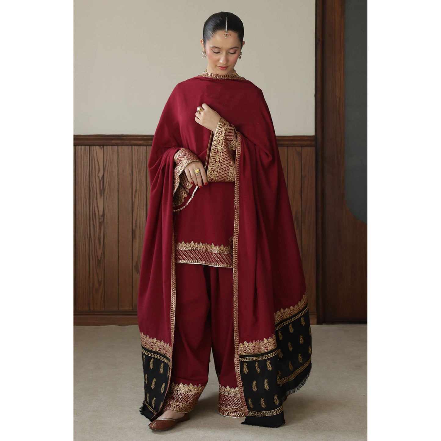 ANARI OUTFIT | BASHAASH’25 | DYOT