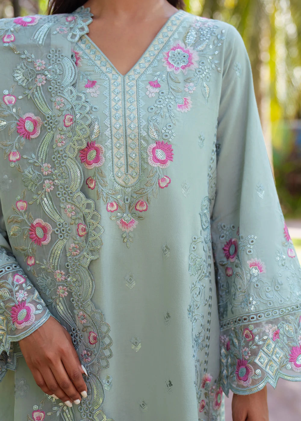 Almas | Raha | Haseens