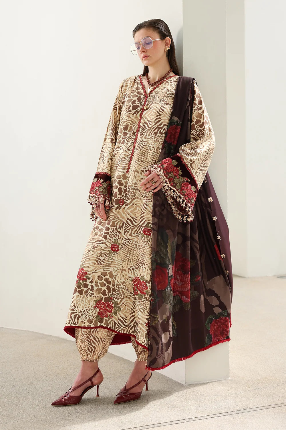 EWUF4575 | Unstitched | Baroque
