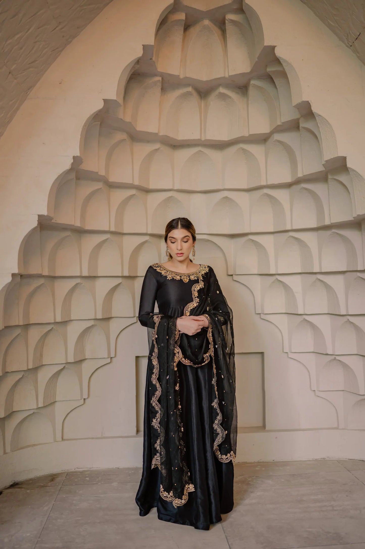 Afsaneh | Shanzay Anooshay