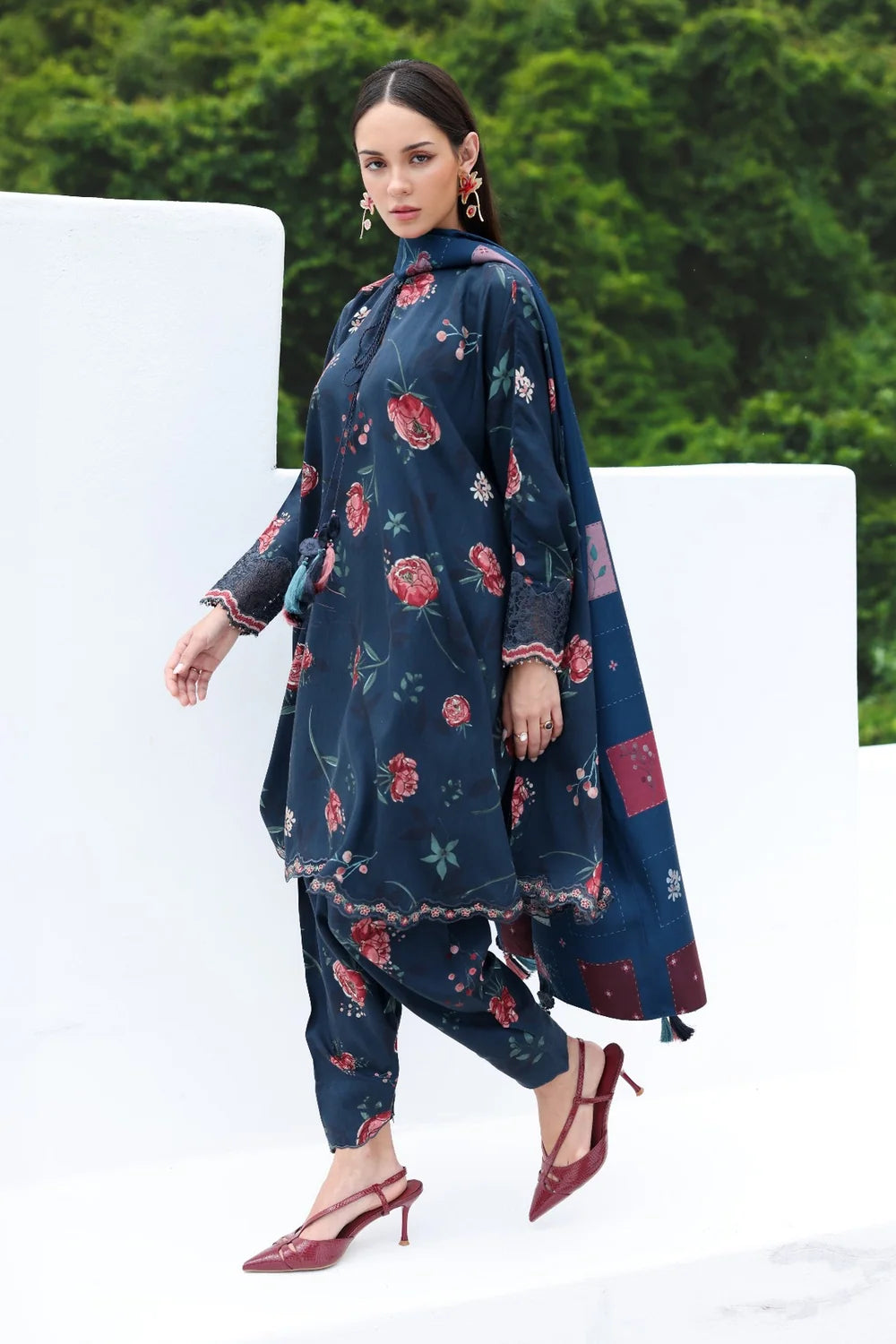 EWUF4556 | Unstitched | Baroque