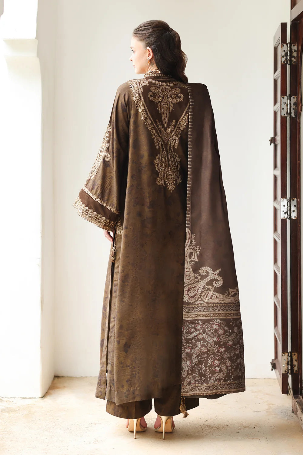 EWUF4619 | Unstitched | Baroque