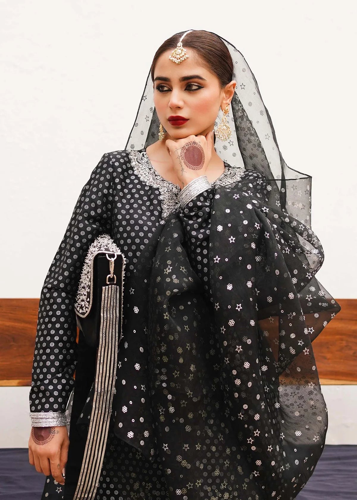 Ebony | Hussain Rehar