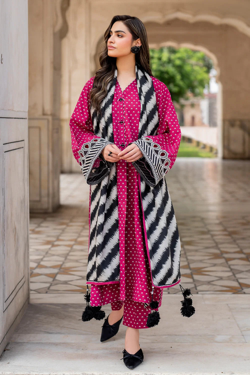 EWUF0738 | Unstitched | Baroque