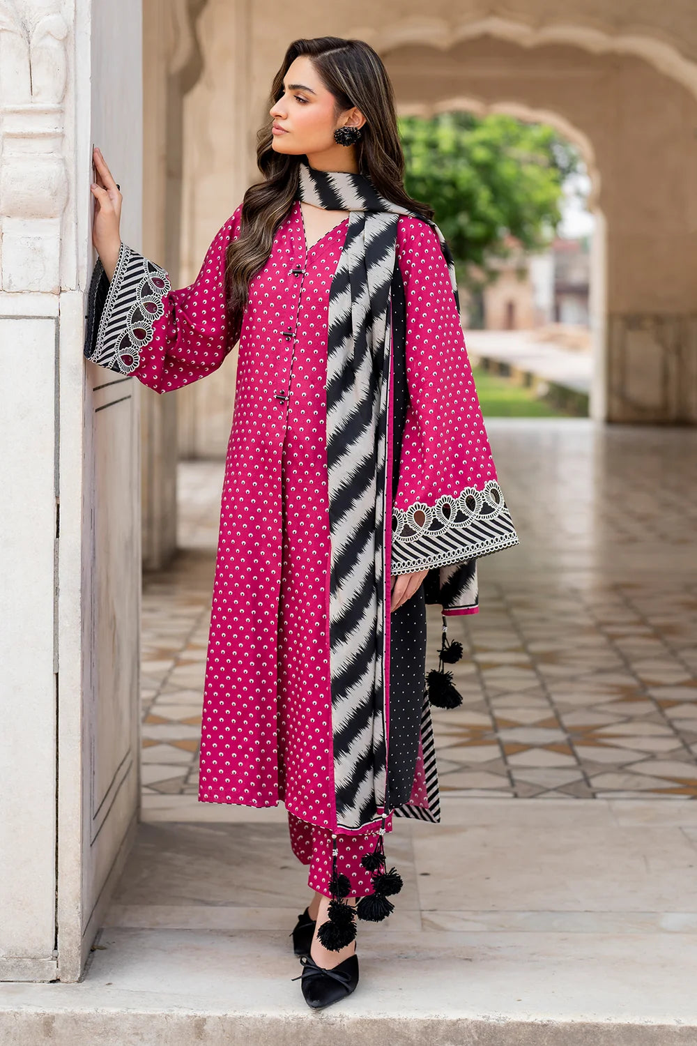 EWUF0738 | Unstitched | Baroque