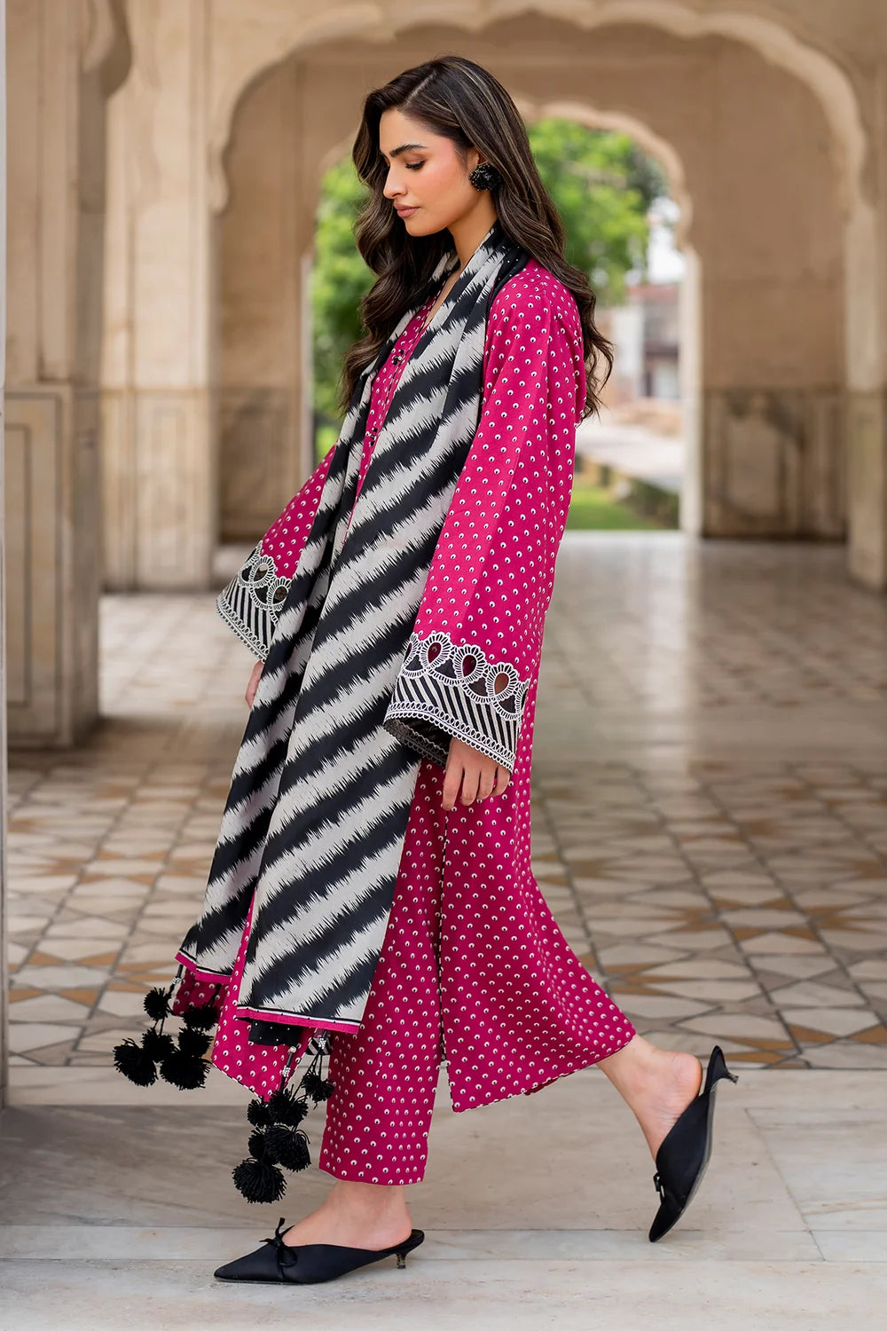 EWUF0738 | Unstitched | Baroque