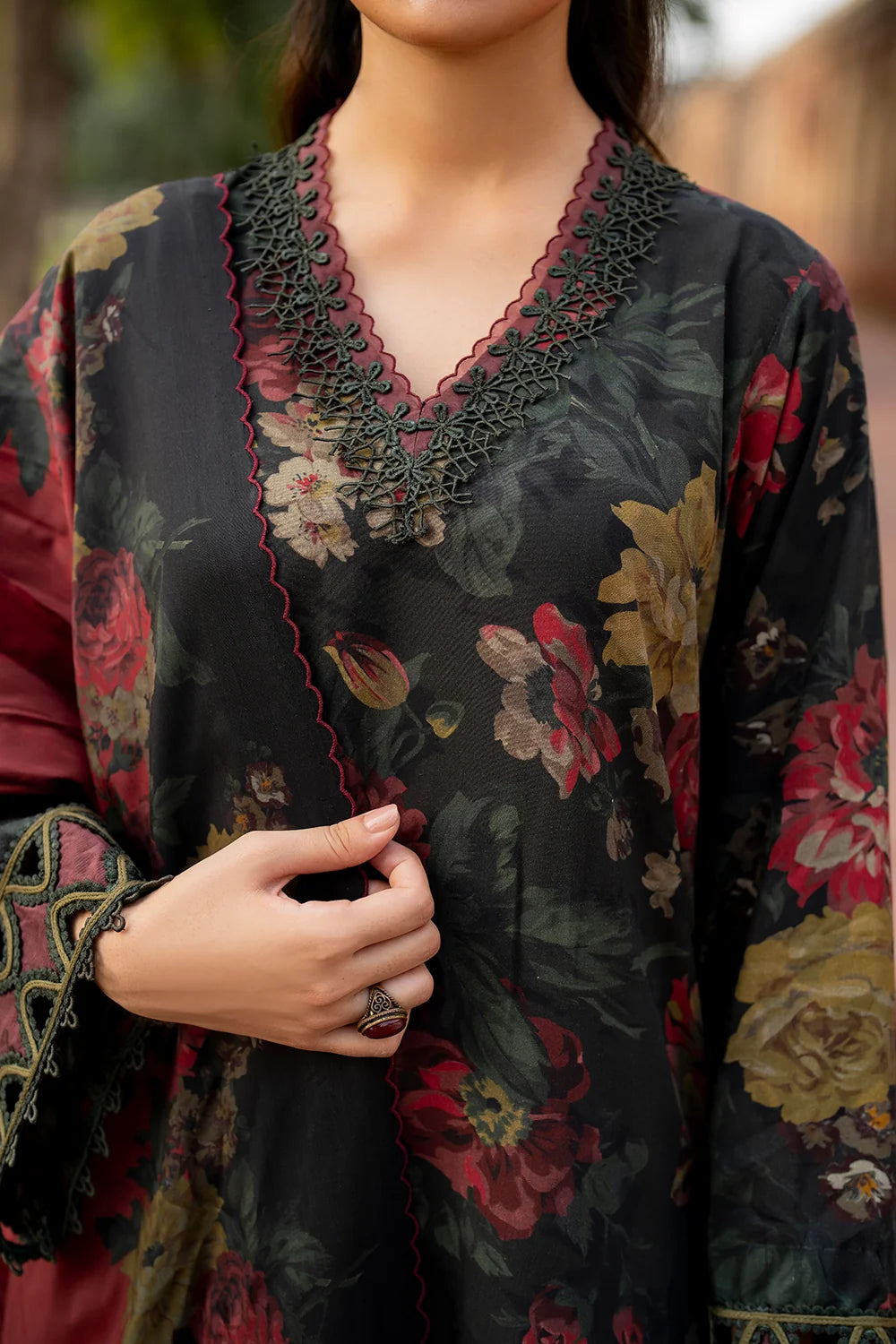 EWUF0724 | Unstitched | Baroque