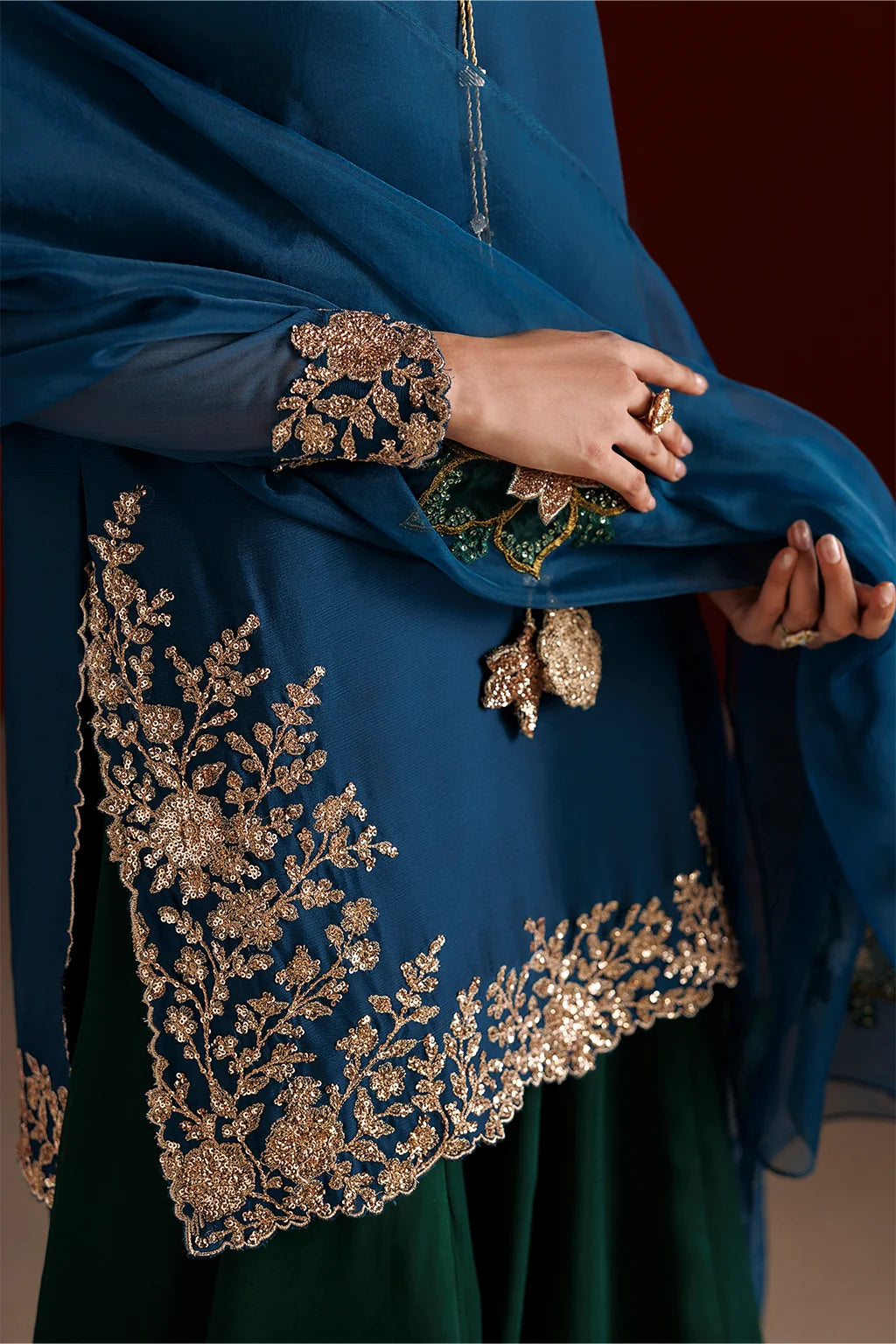 CC-102 Embroidered Chiffon | Semi Formals ‘26 | Iznik