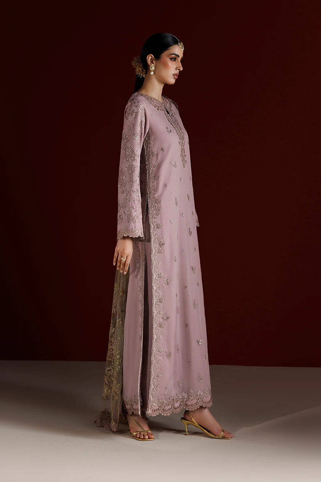 CC-106 Embroidered Chiffon | Semi Formals ‘26 | Iznik