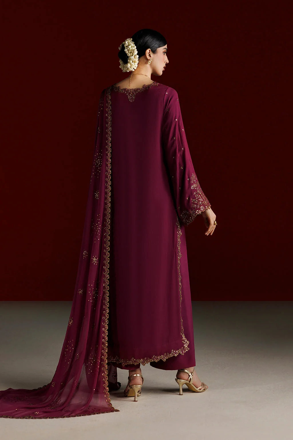 CC-109 Embroidered Chiffon | Semi Formals ‘26 | Iznik