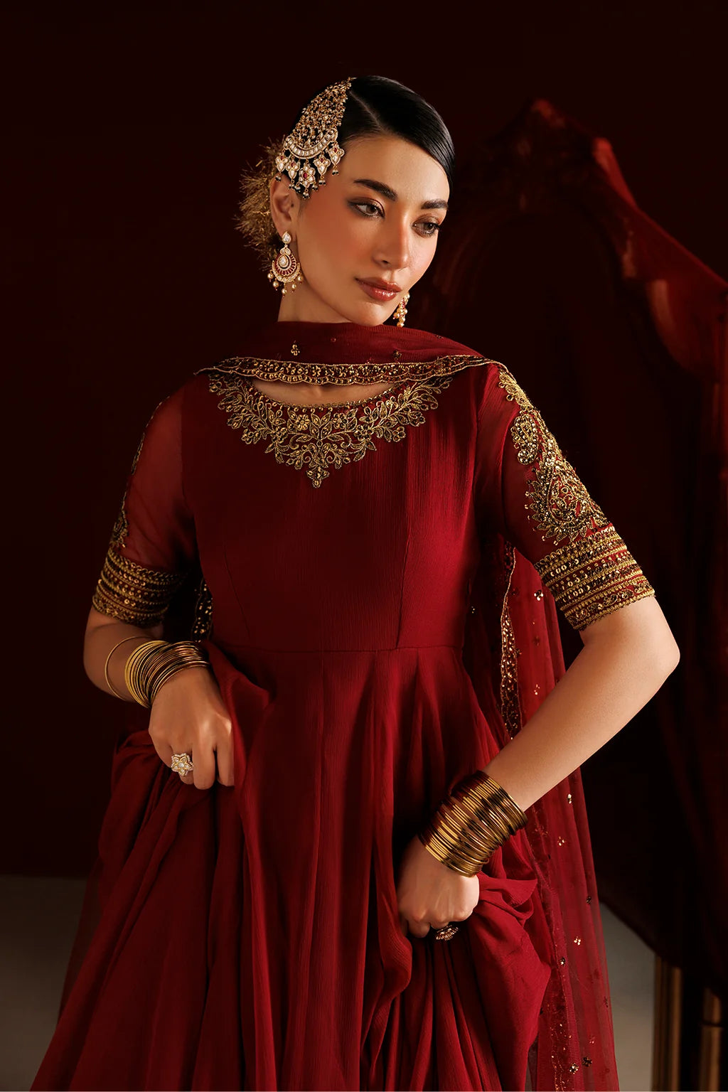 CC-111 Embroidered Chiffon | Semi Formals ‘26 | Iznik