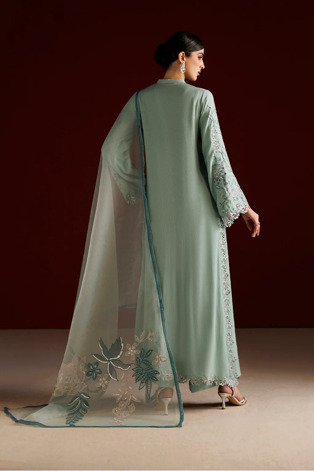 CC-112 Embroidered Chiffon | Semi Formals ‘26 | Iznik (RTS)