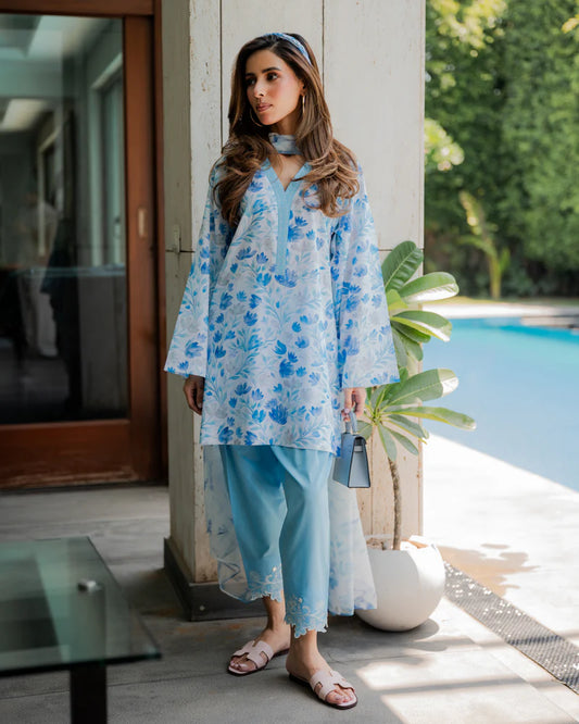 Aqua Petals | LIRA
