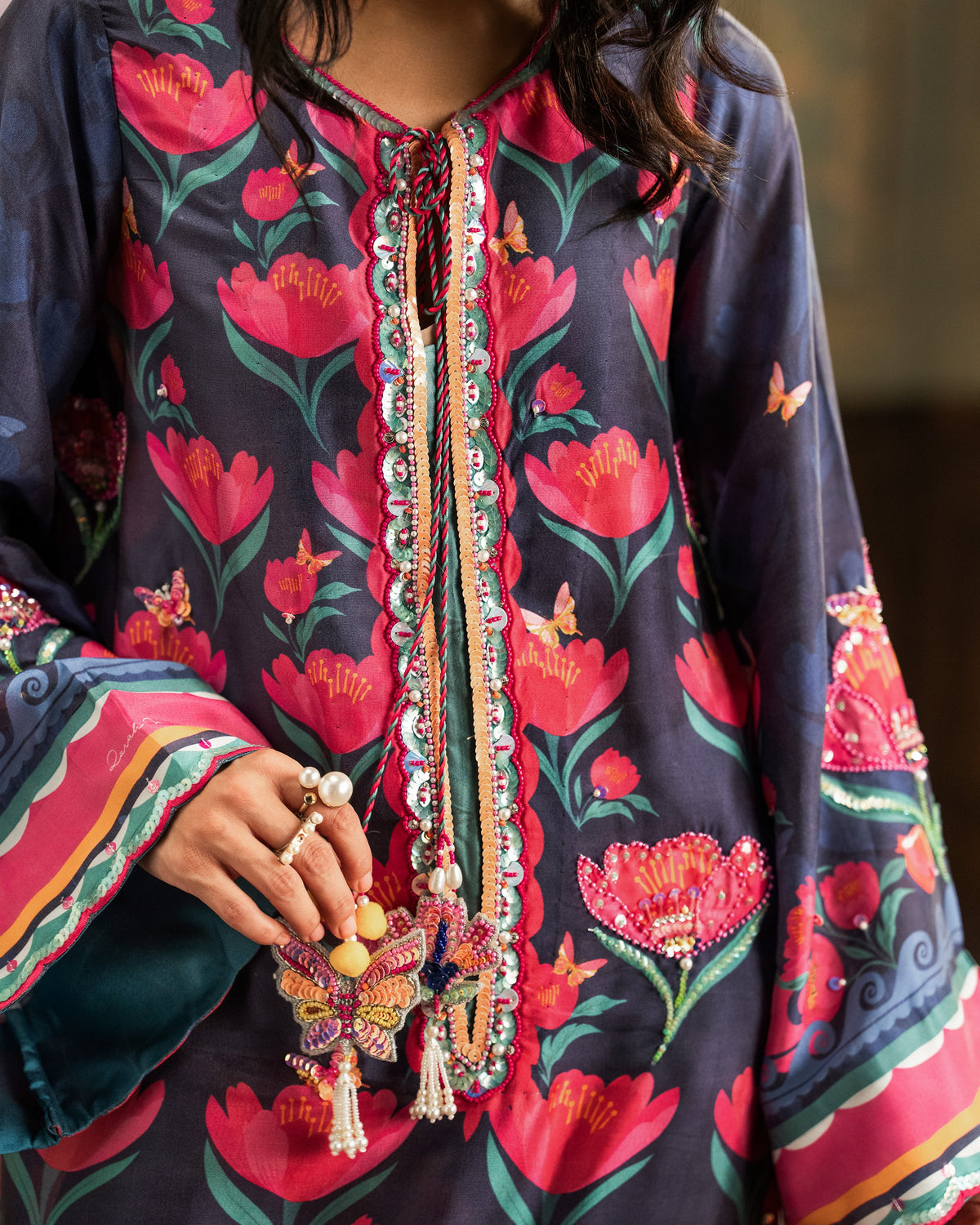 Flower Hour | Layali | Zarah Nur