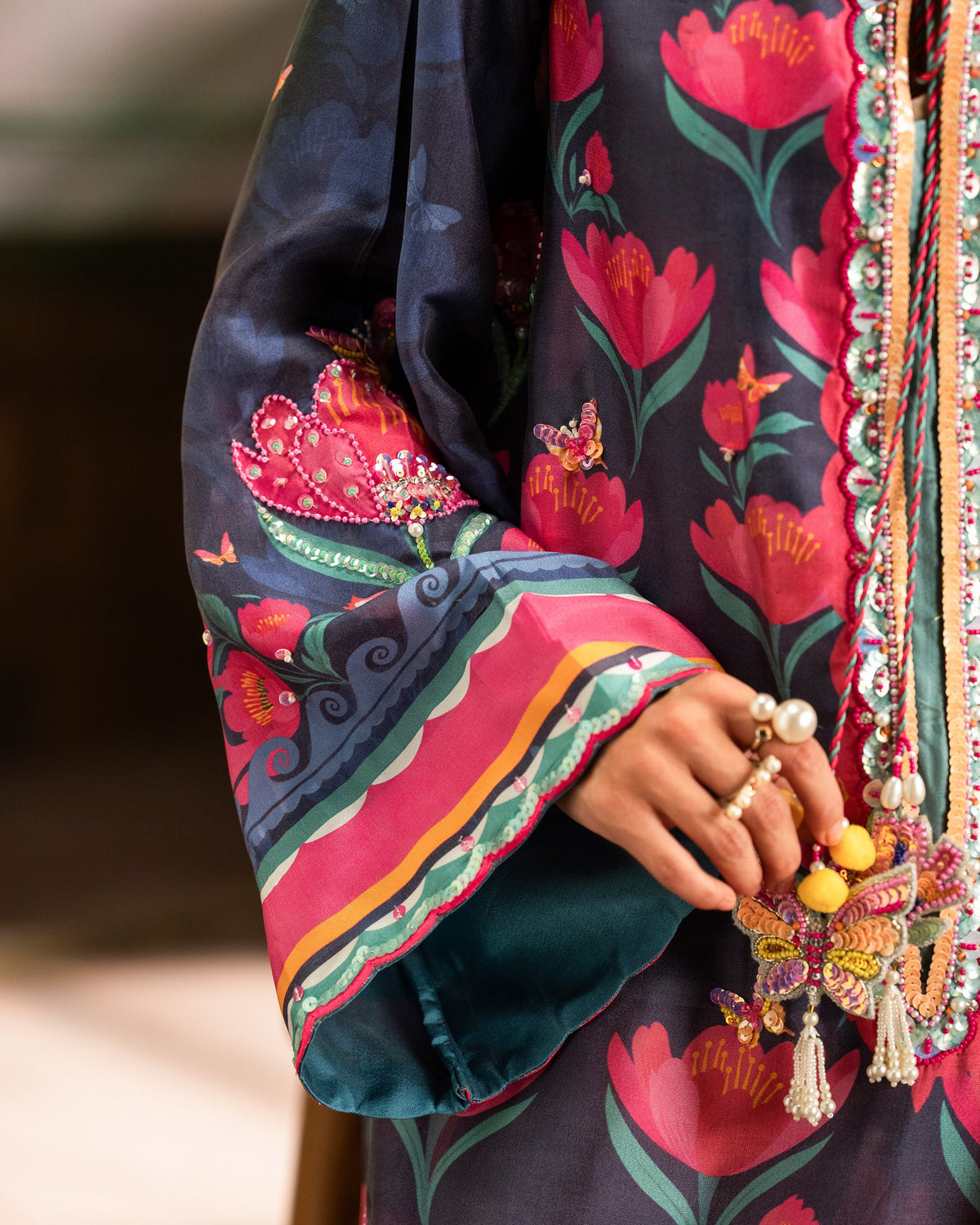 Flower Hour | Layali | Zarah Nur