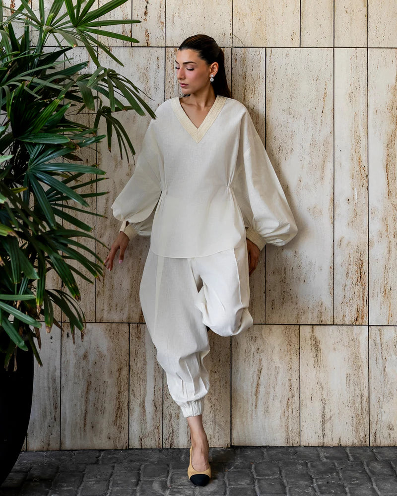 Cream Crisp Set | LIRA