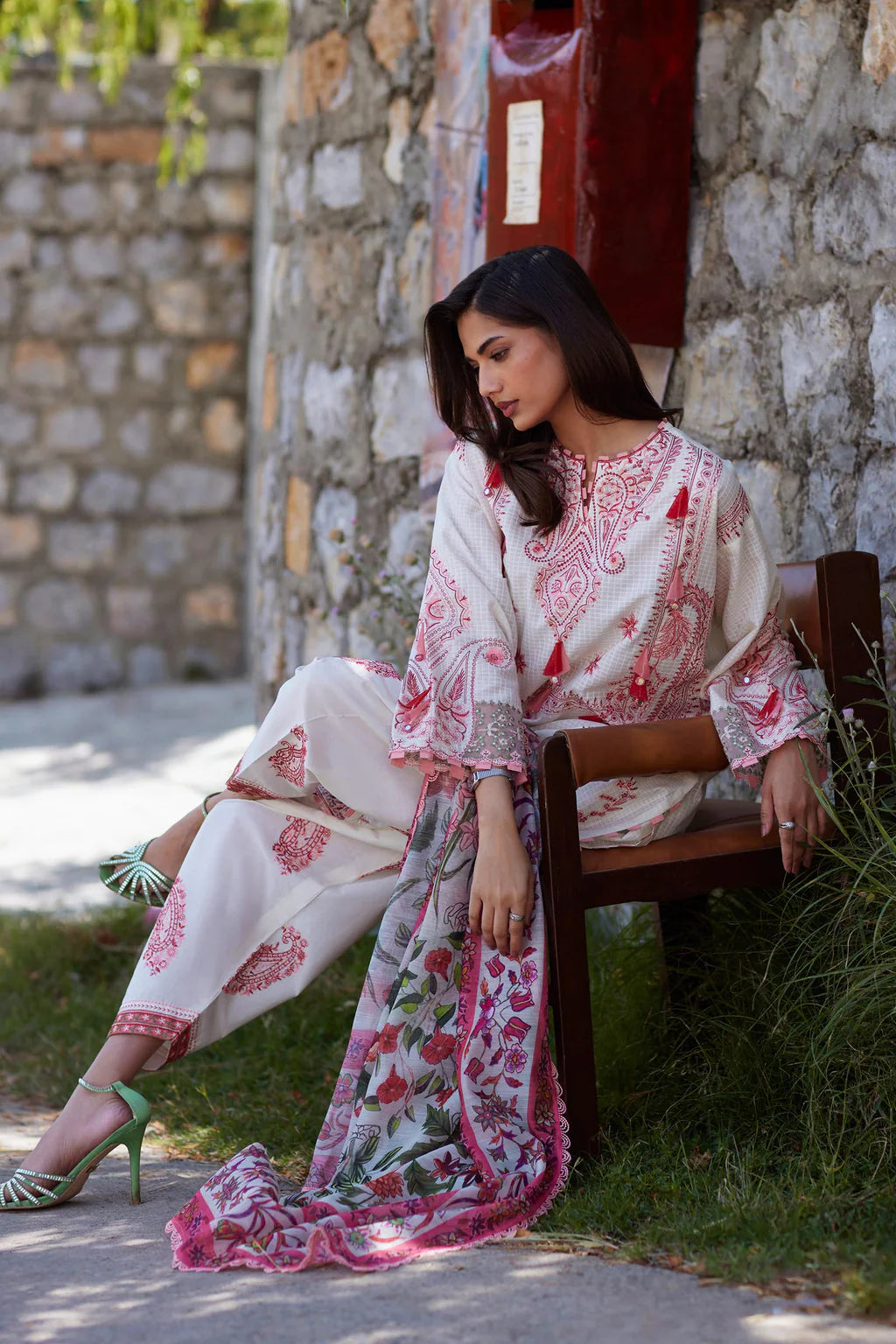 M262-001A-CV | Muzlin Summer ‘26 Vol. 2 | SANA SAFINAZ