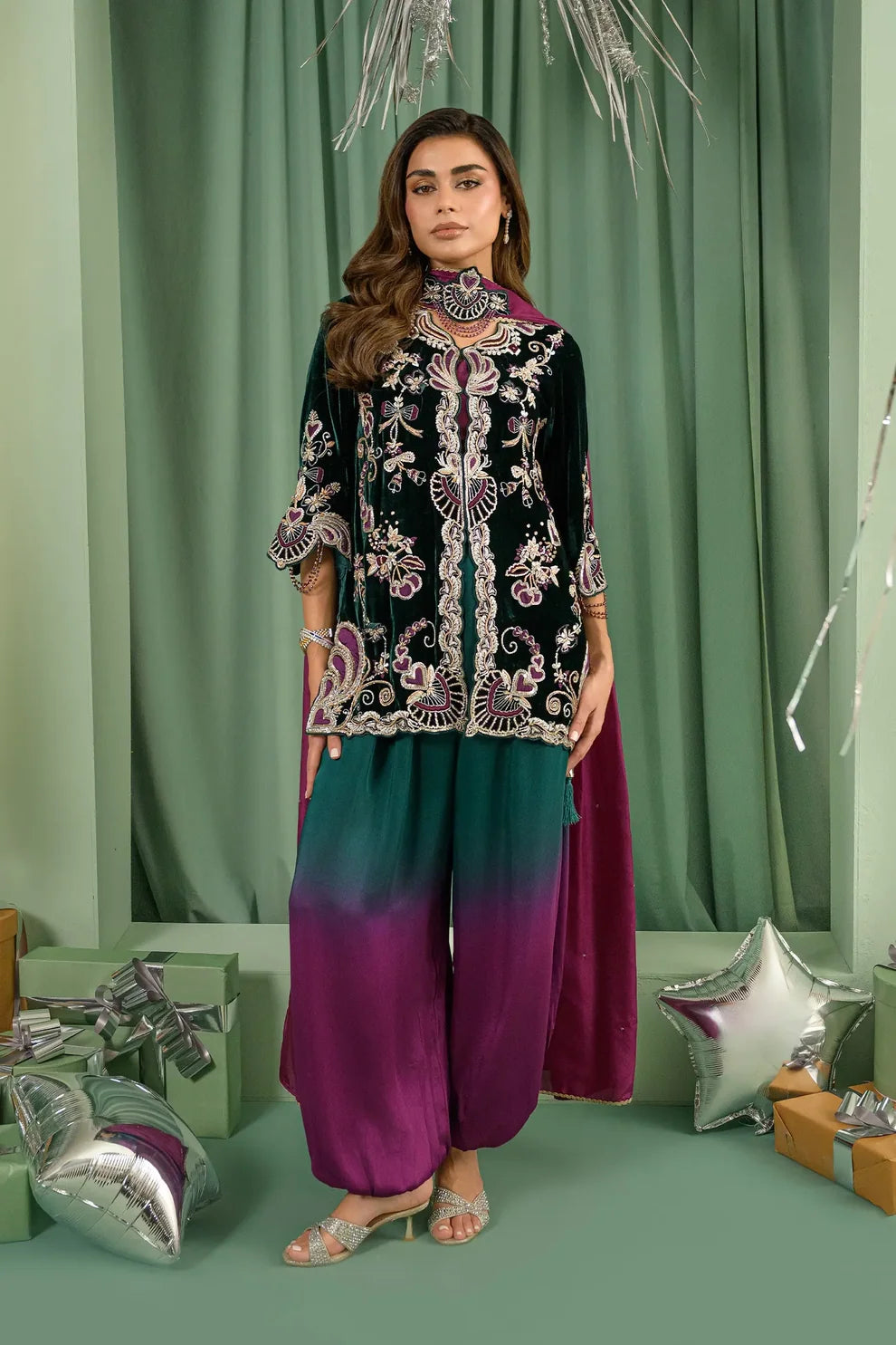 Emerald Eclair | Lustre The Velvet Glow | Flairs Studio