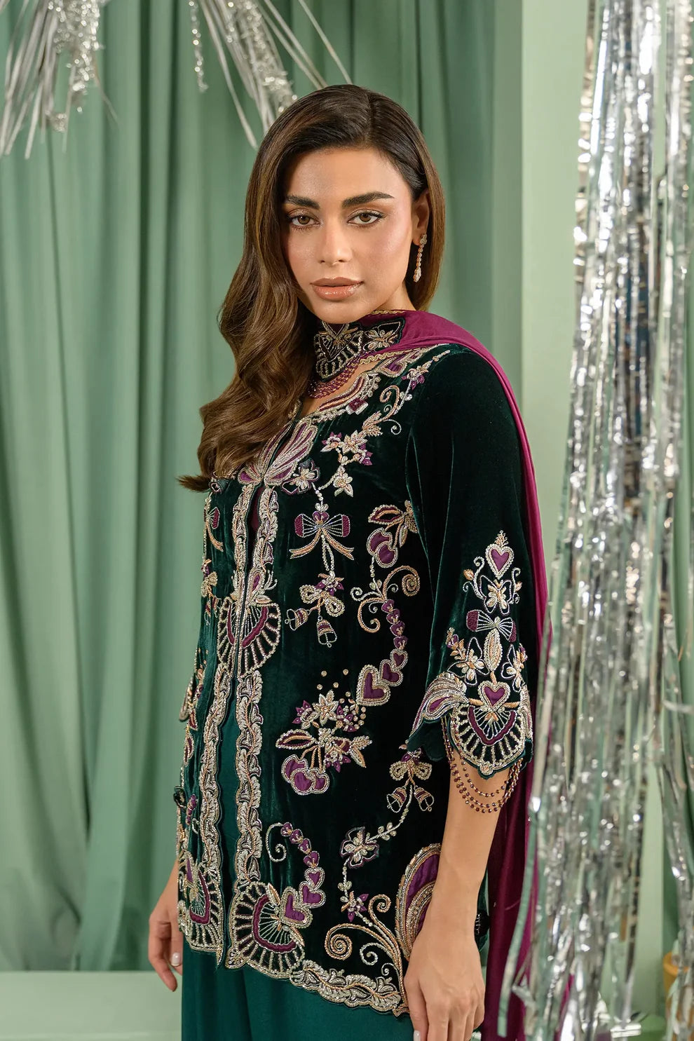 Emerald Eclair | Lustre The Velvet Glow | Flairs Studio