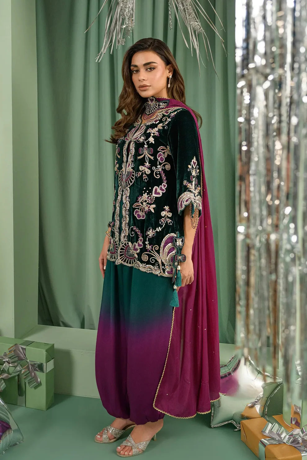 Emerald Eclair | Lustre The Velvet Glow | Flairs Studio