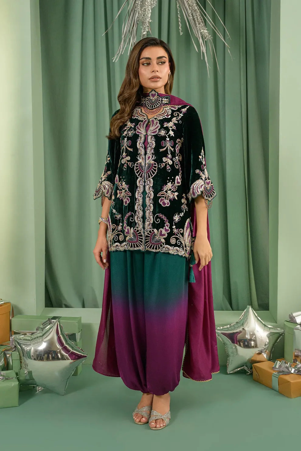 Emerald Eclair | Lustre The Velvet Glow | Flairs Studio