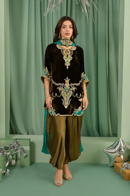 Mocha Tarte | Lustre The Velvet Glow | Flairs Studio