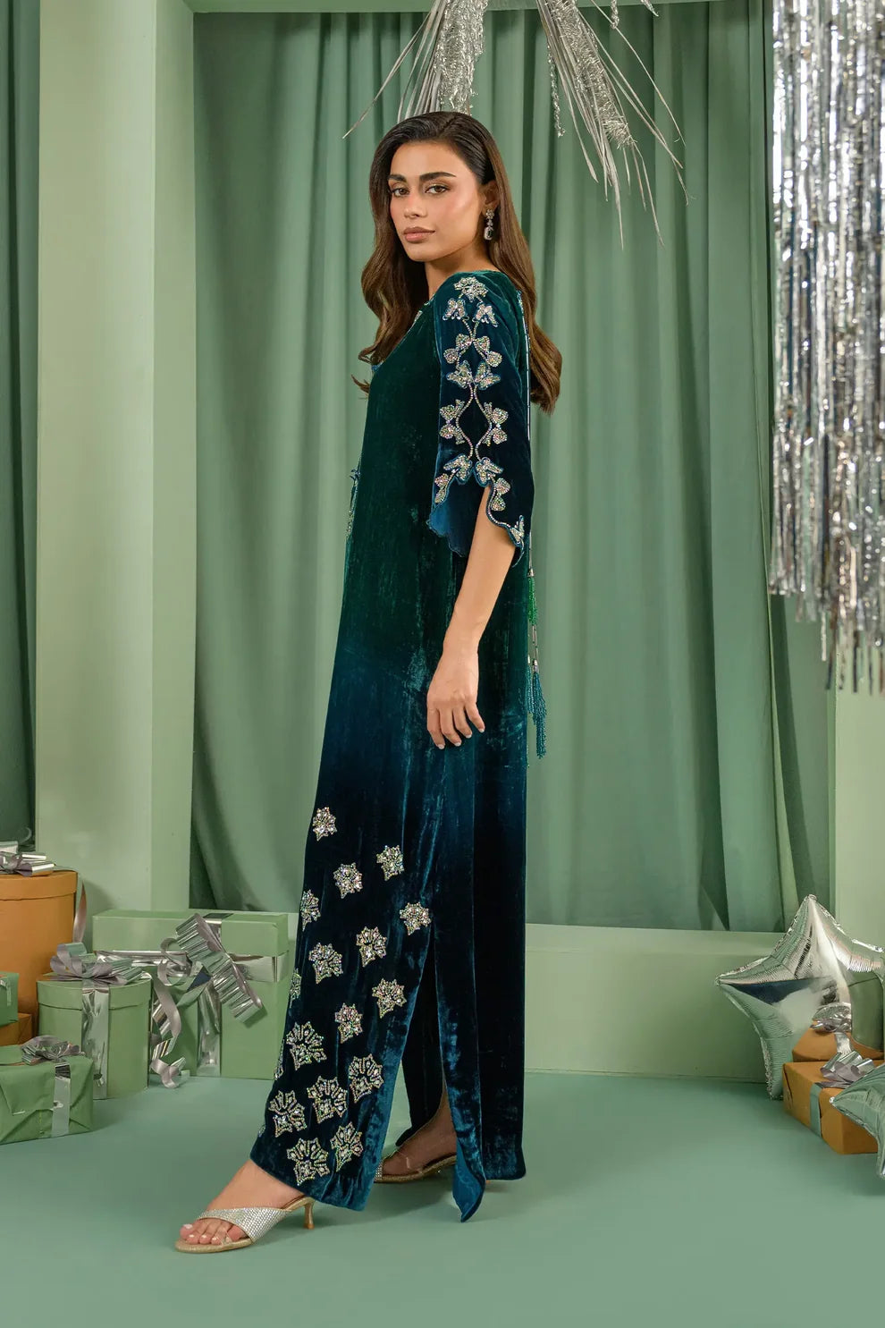 Teal Drizzle | Lustre The Velvet Glow | Flairs Studio