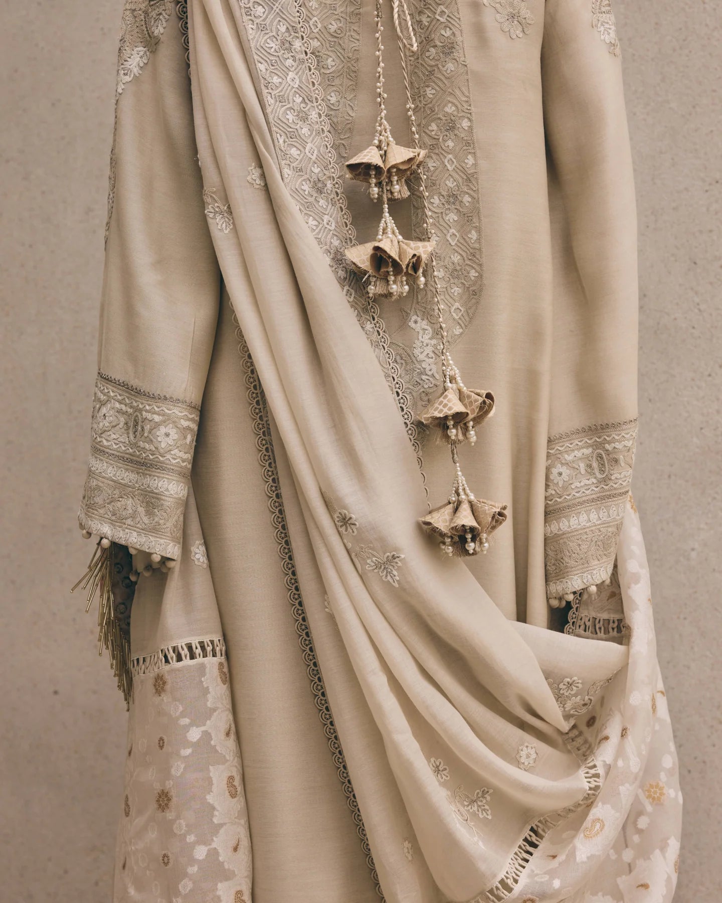 ST-018 | Sana Tata