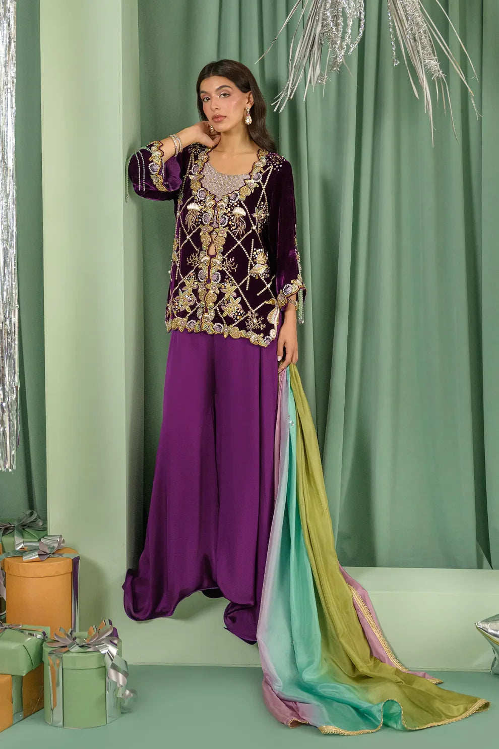 Velvet Tarte | Lustre The Velvet Glow | Flairs Studio