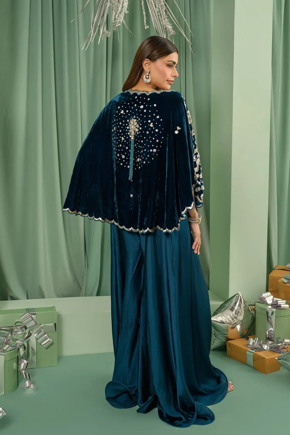 Navy Glaze | Lustre The Velvet Glow | Flairs Studio