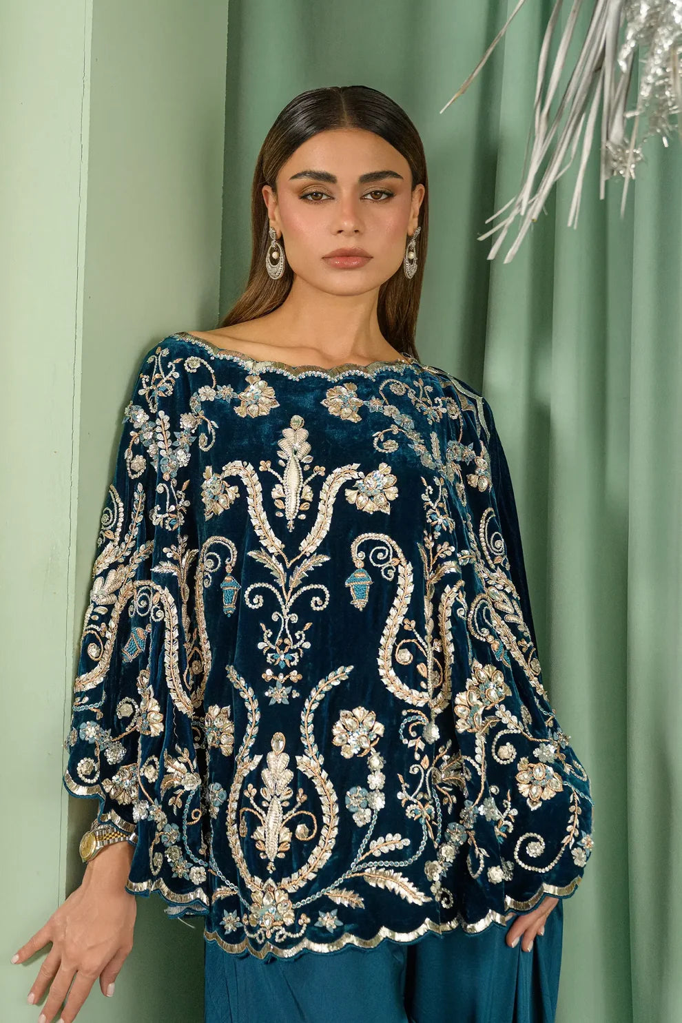 Navy Glaze | Lustre The Velvet Glow | Flairs Studio