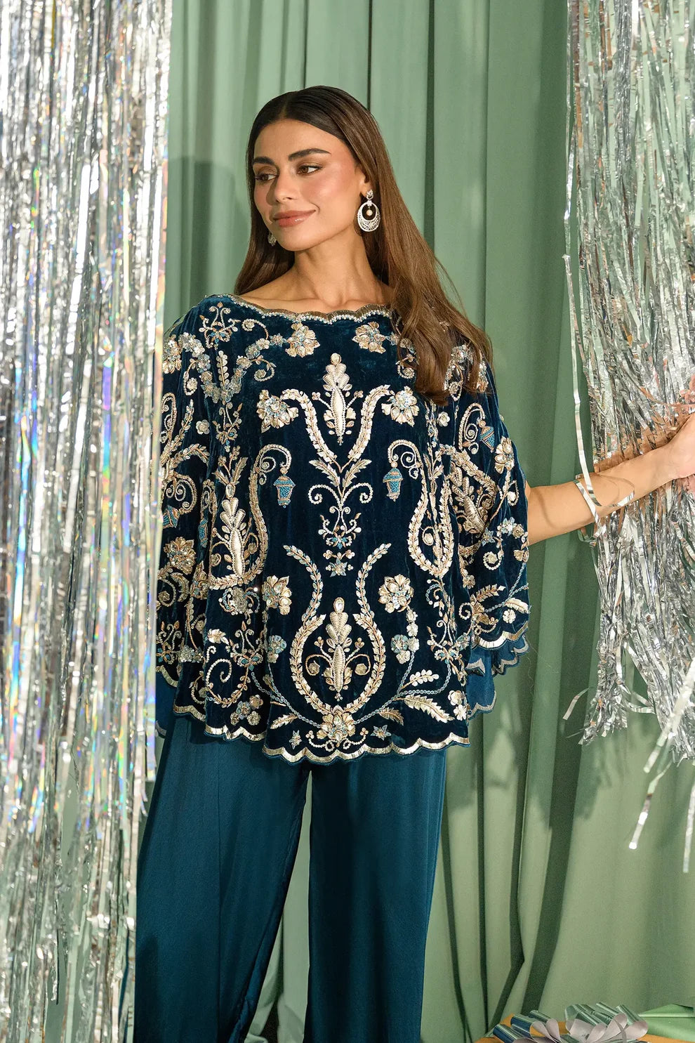 Navy Glaze | Lustre The Velvet Glow | Flairs Studio