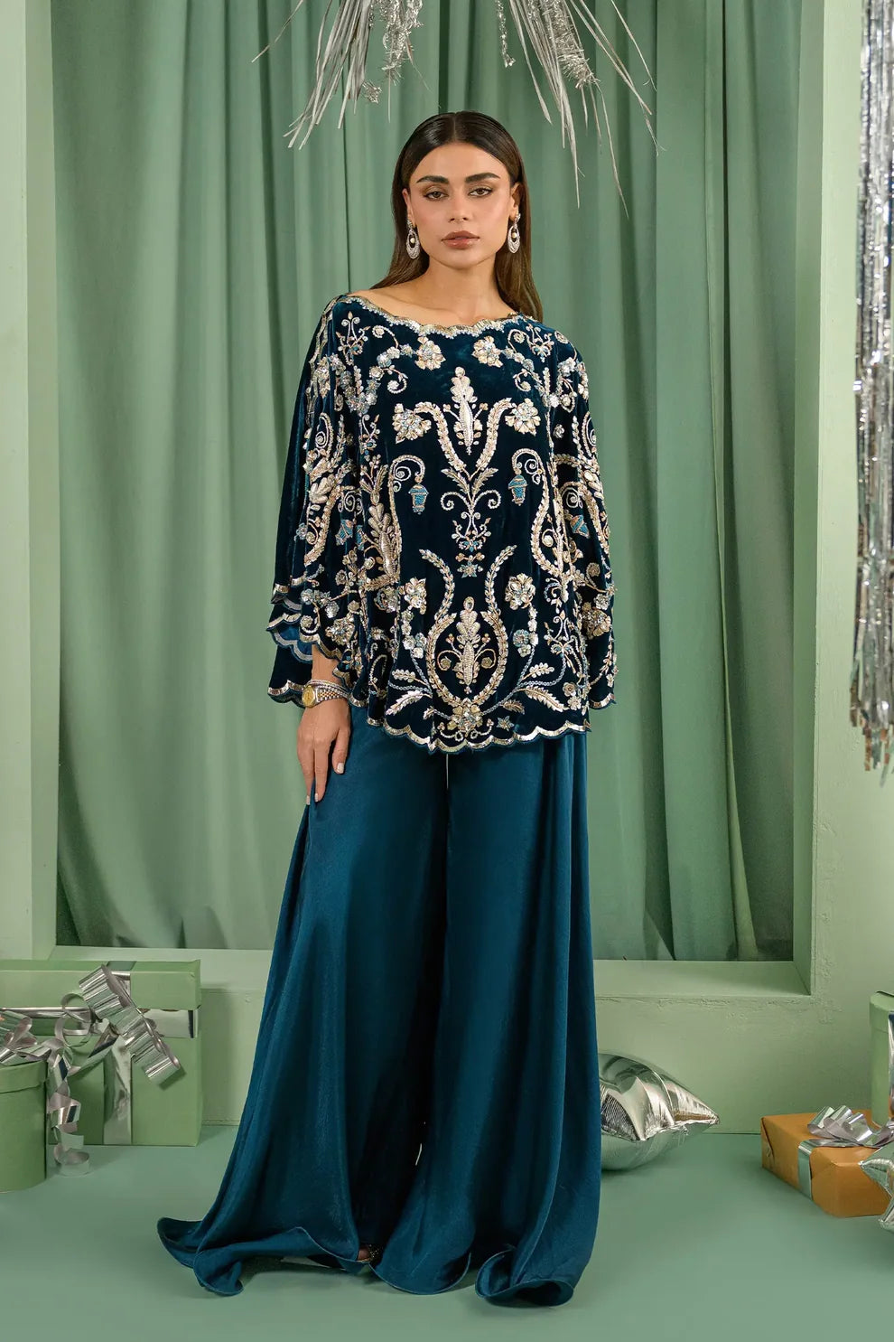 Navy Glaze | Lustre The Velvet Glow | Flairs Studio
