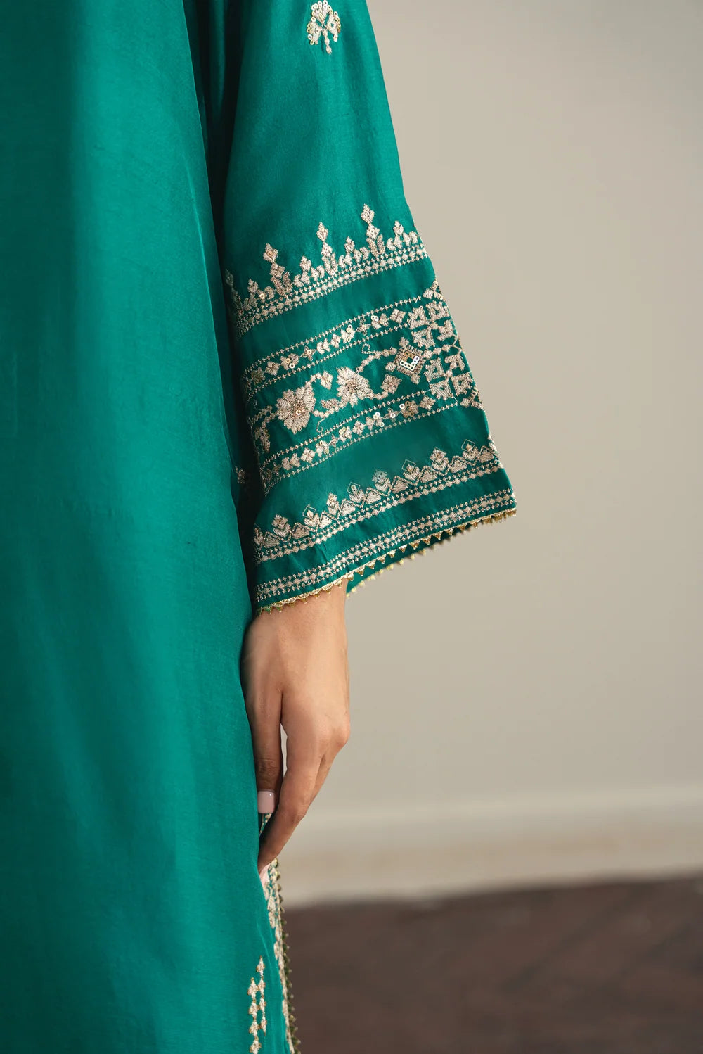 KHUSH RANG | Festive Formals | Aghanoor Bridal