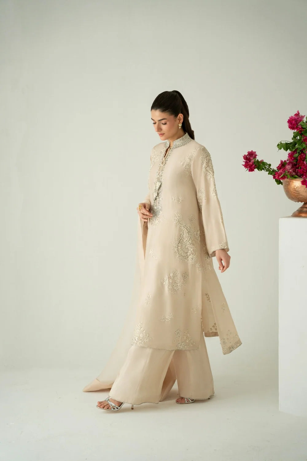 BAGH E GUL | Festive Formals | Aghanoor Bridal