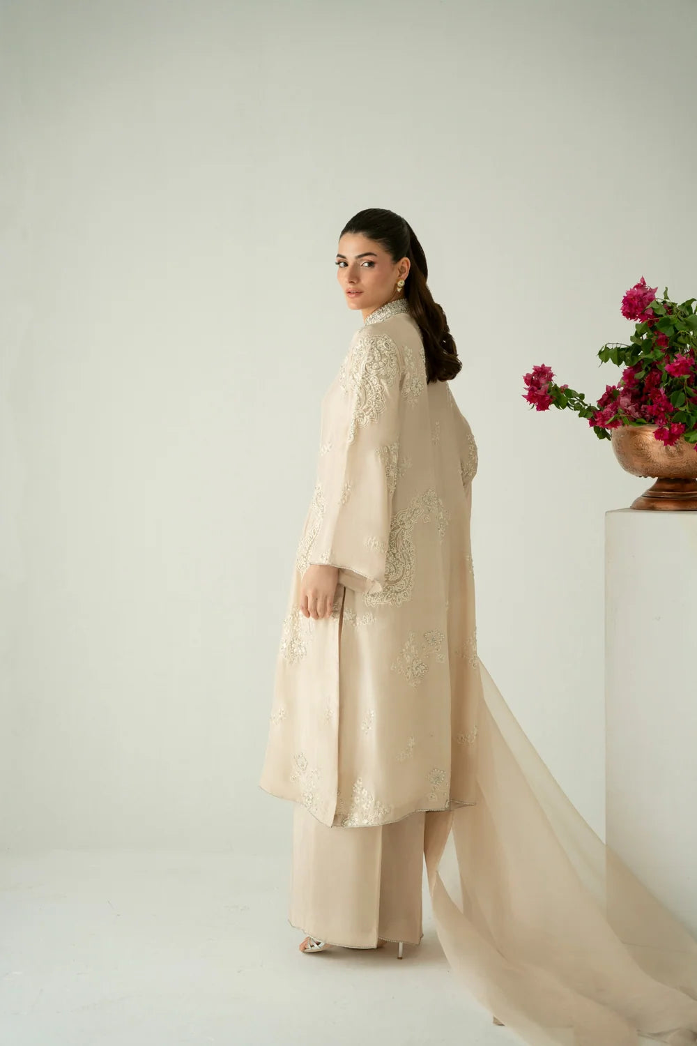 BAGH E GUL | Festive Formals | Aghanoor Bridal