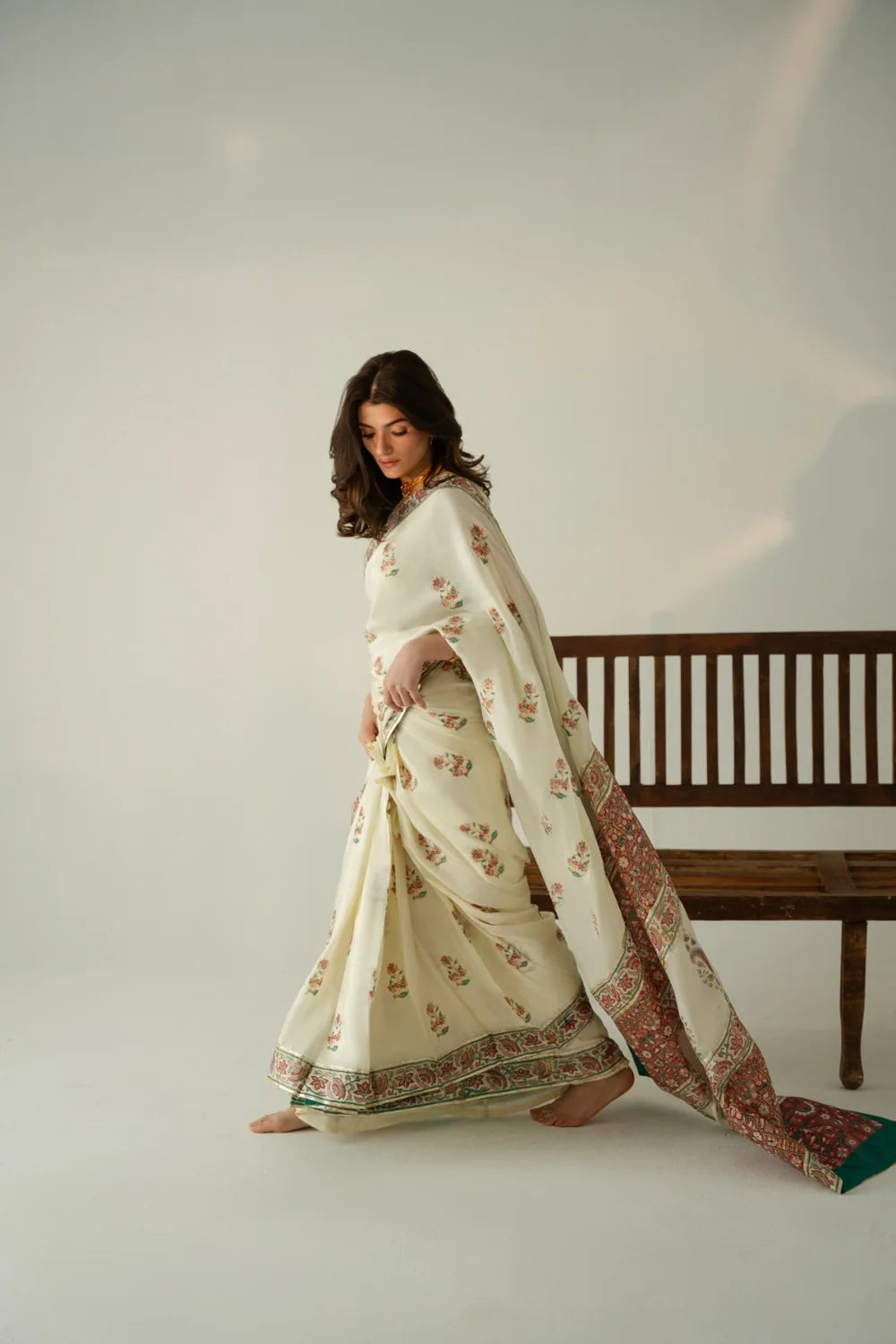 SAHEERA SAREE | Festive Formals | Aghanoor Bridal