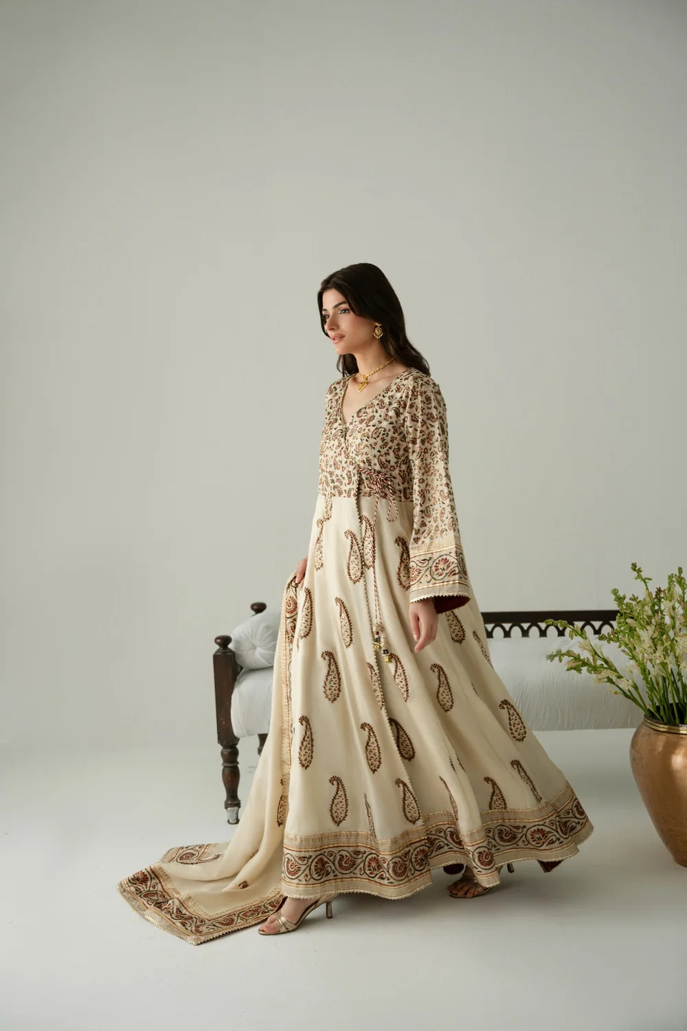 ORNATE PAISLEY | Festive Formals | Aghanoor Bridal