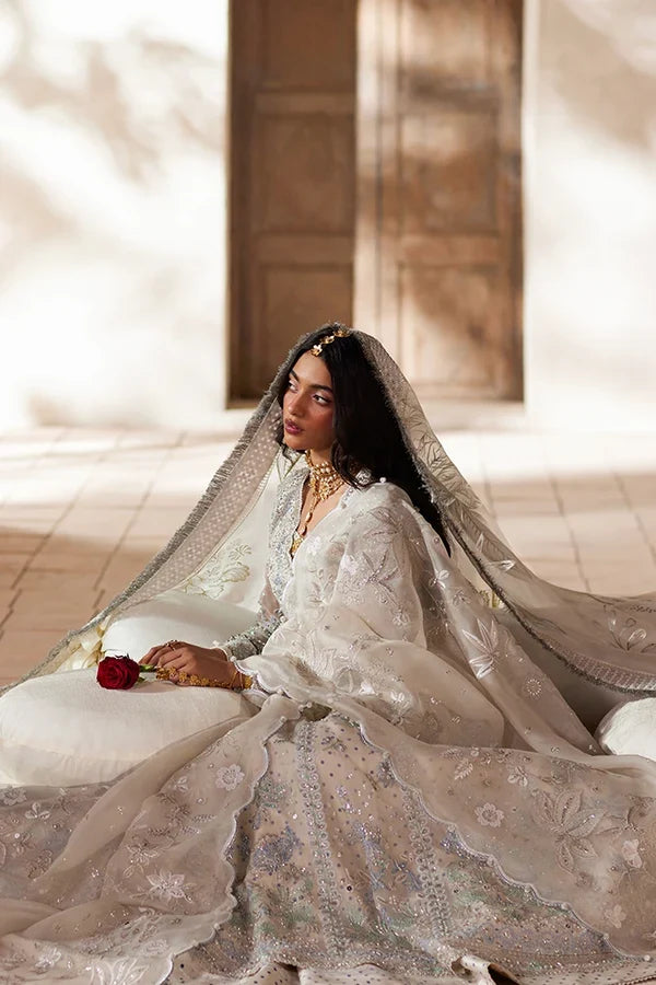 Yasmira | Freeshia RTW '26 | SUFFUSE