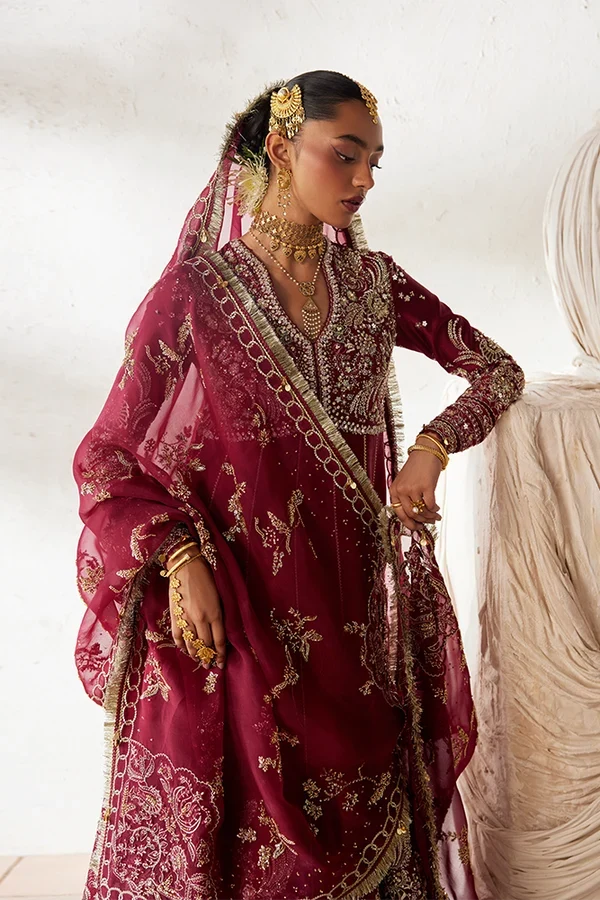 Nusha | Freeshia RTW '26 | SUFFUSE