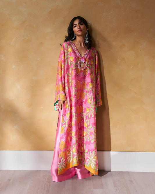 Pink Lemonade | Whispers And Wonders | Zarah Nur