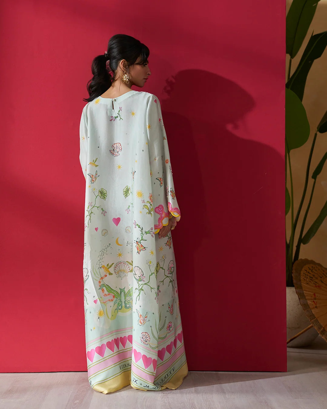 Dreamy Garden | Whispers And Wonders | Zarah Nur