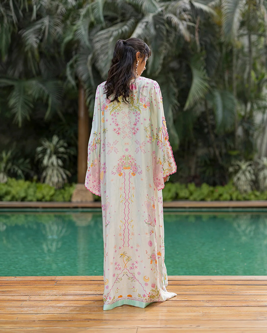 Palm Breeze | Solene | Zarah Nur
