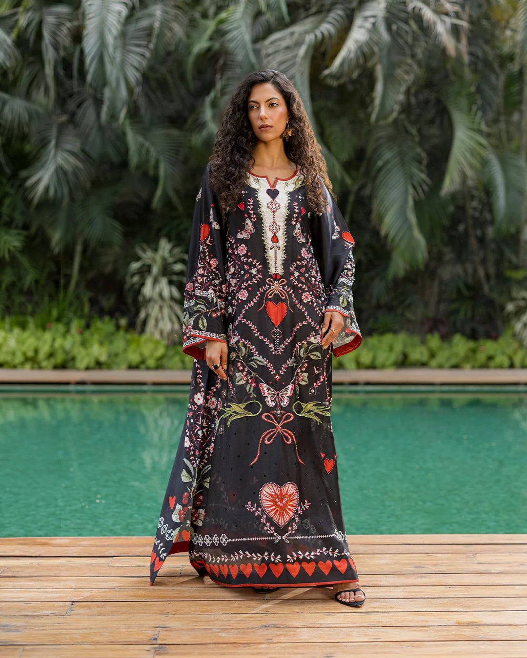Scarlet Love | Solene | Zarah Nur